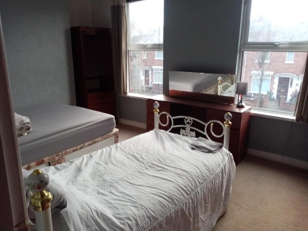 East Belfast Rooms Available Long Or Short Term Accommodation Bagian luar foto