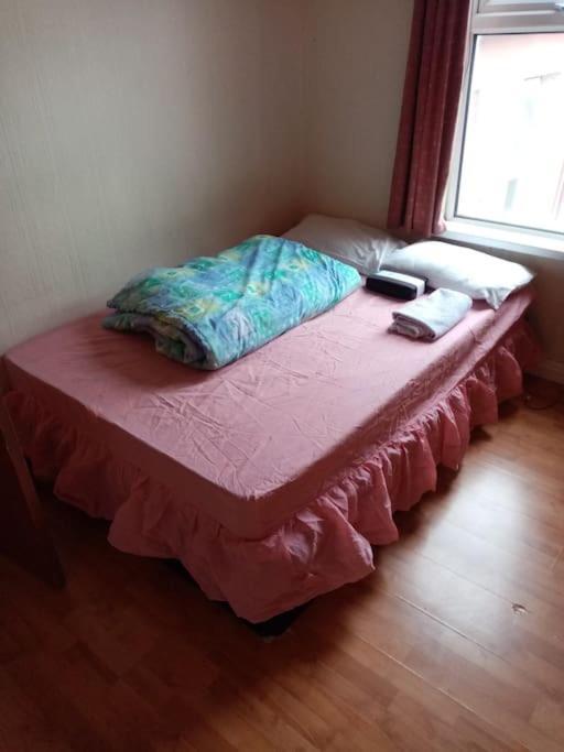 East Belfast Rooms Available Long Or Short Term Accommodation Bagian luar foto