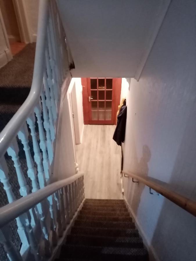 East Belfast Rooms Available Long Or Short Term Accommodation Ruang foto