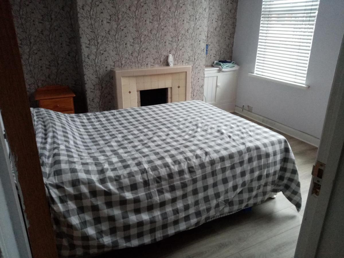 East Belfast Rooms Available Long Or Short Term Accommodation Bagian luar foto